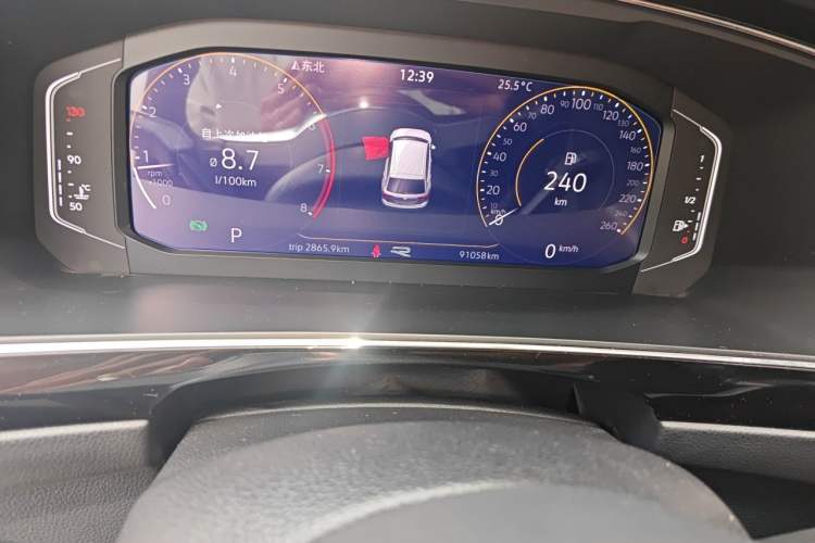 Used Volkswagen Tiguan L 2021 330TSI Automatic Two-Wheel Drive R-Line Enhanced Edition Odometer Close Up
