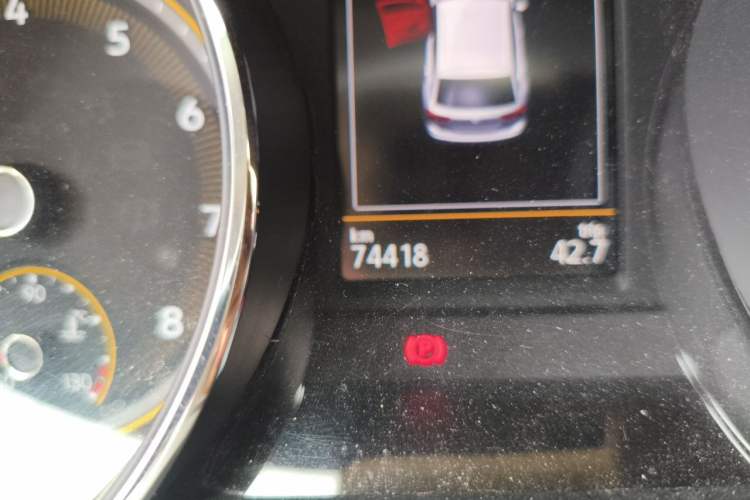 Used Volkswagen Tiguan L 2021 330TSI Automatic Two-Wheel Drive Smart Edition Odometer Close Up