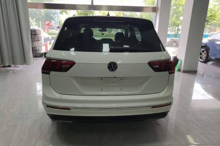 Used Volkswagen Tiguan L 2021 330TSI Automatic Two-Wheel Drive R-Line Enhanced Edition Rear