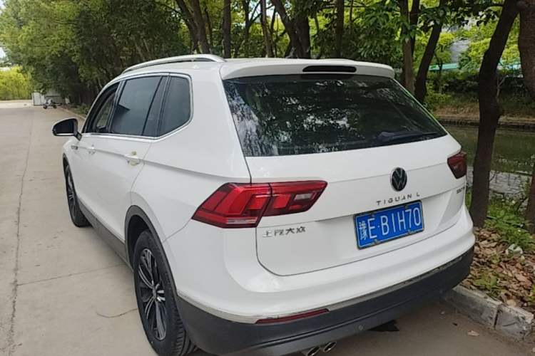 Used Volkswagen Tiguan L 2021 330TSI Automatic Two-Wheel Drive Smart Edition Rear Left 45 Deg