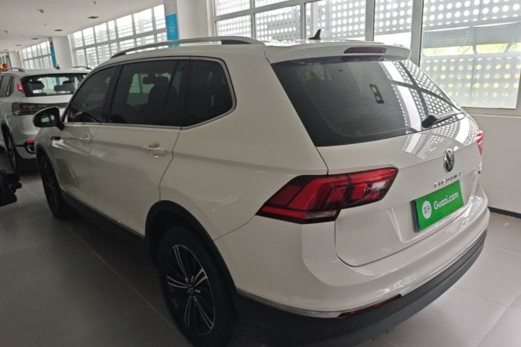 Used Volkswagen Tiguan L 2021 330TSI Automatic Two-Wheel Drive Smart Edition Rear Left 45 Deg