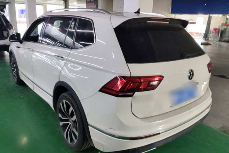 Used Volkswagen Tiguan L 2021 330TSI Automatic Two-Wheel Drive R-Line Enhanced Edition Rear Left 45 Deg