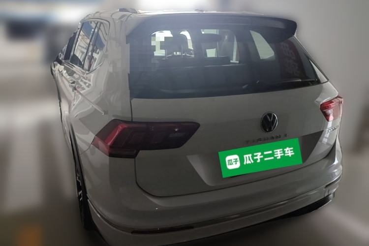 Used Volkswagen Tiguan L 2021 330TSI Automatic Two-Wheel Drive R-Line Enhanced Edition Rear Left 45 Deg