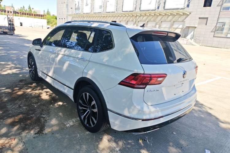 Used Volkswagen Tiguan L 2021 330TSI Automatic Two-Wheel Drive R-Line Enhanced Edition Rear Left 45 Deg
