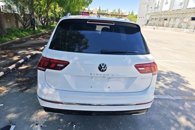 Used Volkswagen Tiguan L 2021 330TSI Automatic Two-Wheel Drive R-Line Enhanced Edition Rear
