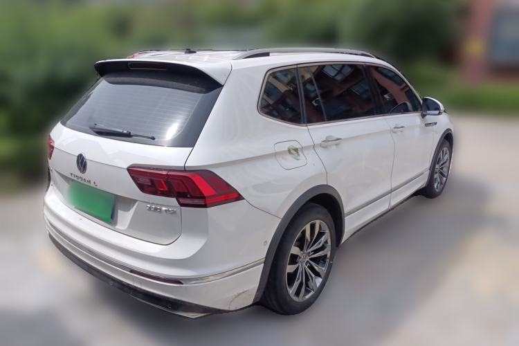 Used Volkswagen Tiguan L 2021 330TSI Automatic Two-Wheel Drive R-Line Flagship Edition Rear Right 45 Deg