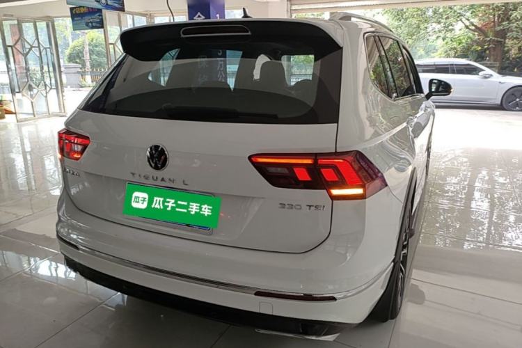 Used Volkswagen Tiguan L 2021 330TSI Automatic Two-Wheel Drive R-Line Enhanced Edition Rear Right 45 Deg