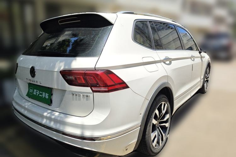 Used Volkswagen Tiguan L 2021 330TSI Automatic Two-Wheel Drive R-Line Enhanced Edition Rear Right 45 Deg