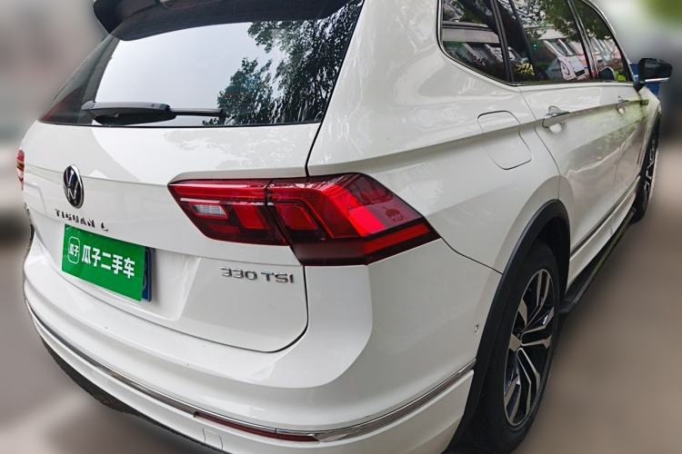 Used Volkswagen Tiguan L 2021 330TSI Automatic Two-Wheel Drive R-Line Enhanced Edition Rear Right 45 Deg