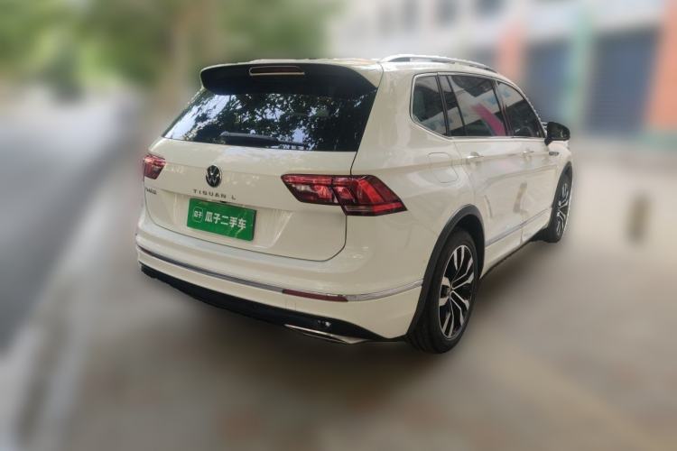 Used Volkswagen Tiguan L 2021 330TSI Automatic Two-Wheel Drive R-Line Enhanced Edition Rear Right 45 Deg