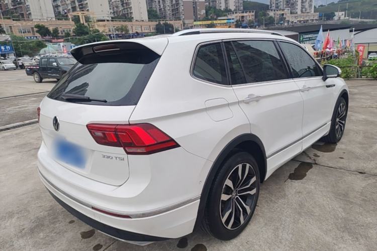 Used Volkswagen Tiguan L 2021 330TSI Automatic Two-Wheel Drive R-Line Enhanced Edition Rear Right 45 Deg