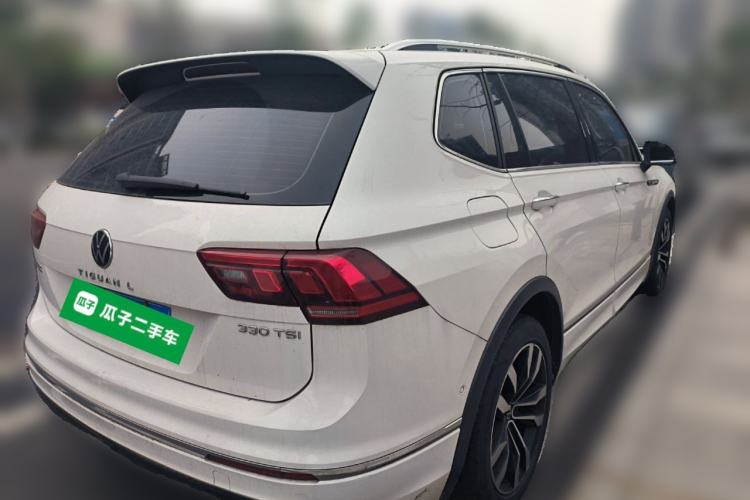 Used Volkswagen Tiguan L 2021 330TSI Automatic Two-Wheel Drive R-Line Enhanced Edition Rear Right 45 Deg