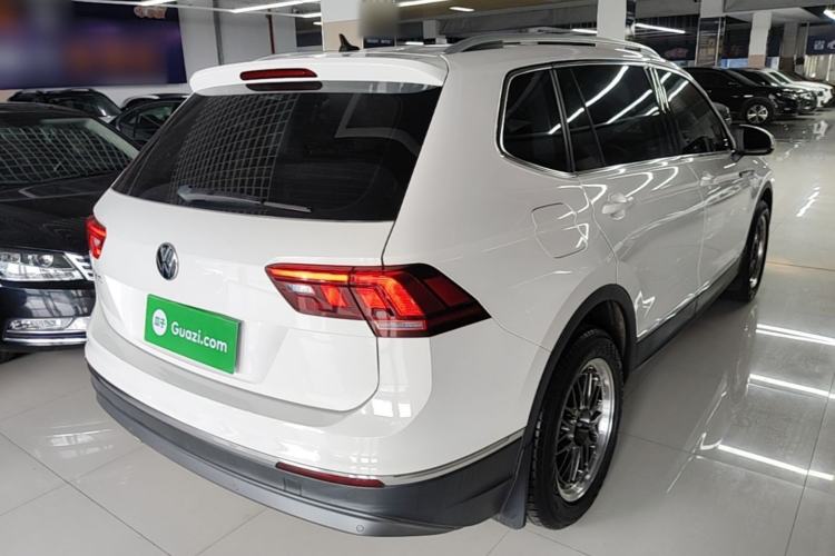 Used Volkswagen Tiguan L 2021 330TSI Automatic Two-Wheel Drive Smart Edition Rear Right 45 Deg