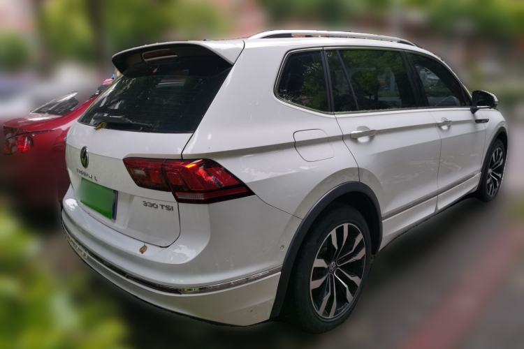 Used Volkswagen Tiguan L 2021 330TSI Automatic Two-Wheel Drive R-Line Enhanced Edition Rear Right 45 Deg