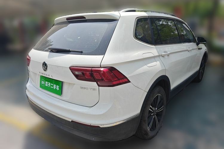 Used Volkswagen Tiguan L 2021 330TSI Automatic Two-Wheel Drive Smart Edition Rear Right 45 Deg
