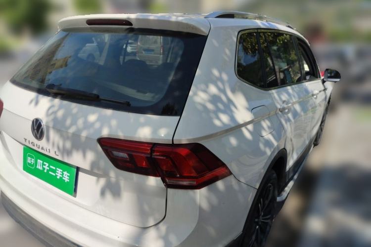 Used Volkswagen Tiguan L 2021 280TSI Automatic Two-Wheel Drive Smart Edition Rear Right 45 Deg