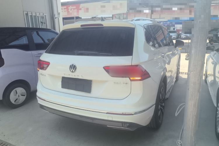 Used Volkswagen Tiguan L 2021 330TSI Automatic Two-Wheel Drive R-Line Enhanced Edition Rear Right 45 Deg
