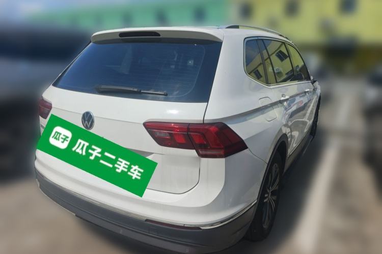 Used Volkswagen Tiguan L 2021 330TSI Automatic Two-Wheel Drive Smart Edition Rear Right 45 Deg