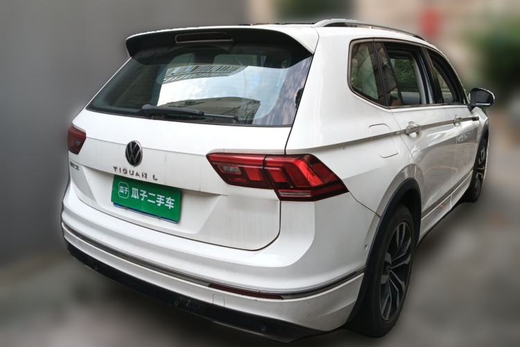 Used Volkswagen Tiguan L 2021 330TSI Automatic Two-Wheel Drive R-Line Enhanced Edition Rear Right 45 Deg