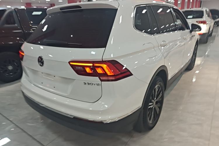 Used Volkswagen Tiguan L 2021 330TSI Automatic Two-Wheel Drive Smart Edition Rear Right 45 Deg