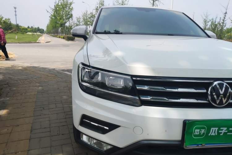 Used Volkswagen Tiguan L 2021 330TSI Automatic Two-Wheel Drive Smart Edition Right Front Headlight
