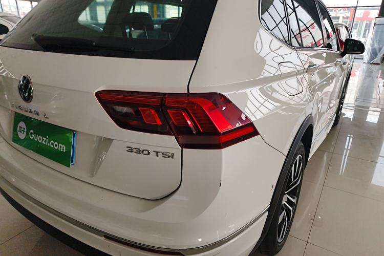 Used Volkswagen Tiguan L 2021 330TSI Automatic Two-Wheel Drive R-Line Enhanced Edition Right Rear Taillight