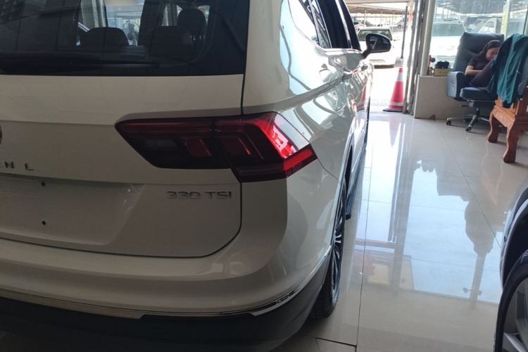 Used Volkswagen Tiguan L 2021 330TSI Automatic Two-Wheel Drive Smart Edition Right Rear Taillight