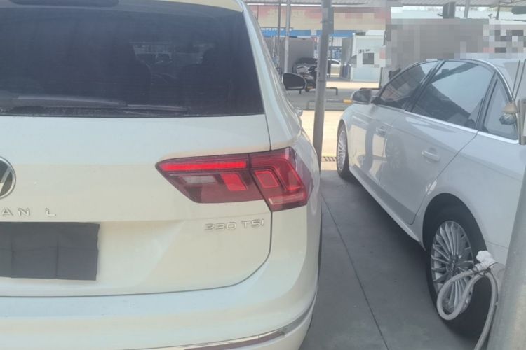 Used Volkswagen Tiguan L 2021 330TSI Automatic Two-Wheel Drive R-Line Enhanced Edition Right Rear Taillight