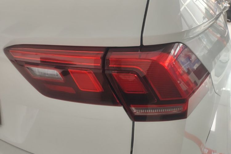 Used Volkswagen Tiguan L 2021 280TSI Automatic Two-Wheel Drive Smart Edition Right Rear Taillight