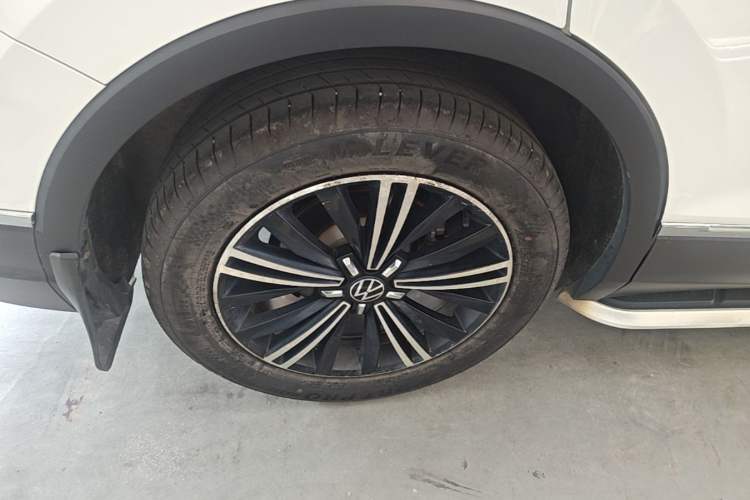 Used Volkswagen Tiguan L 2021 330TSI Automatic Two-Wheel Drive Smart Edition Right Rear Wheel Hub