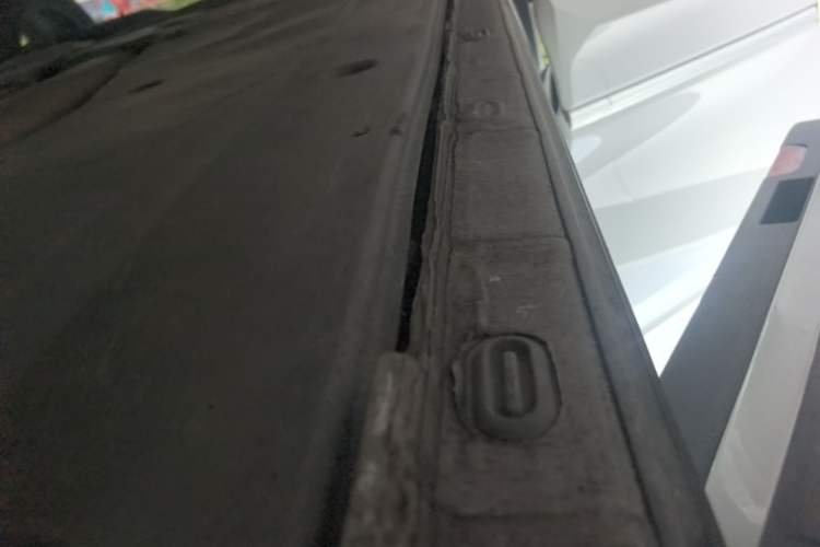 Used Volkswagen Tiguan L 2021 330TSI Automatic Two-Wheel Drive R-Line Enhanced Edition Right Side Sill