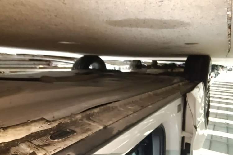 Used Volkswagen Tiguan L 2021 330TSI Automatic Two-Wheel Drive R-Line Enhanced Edition Right Side Sill