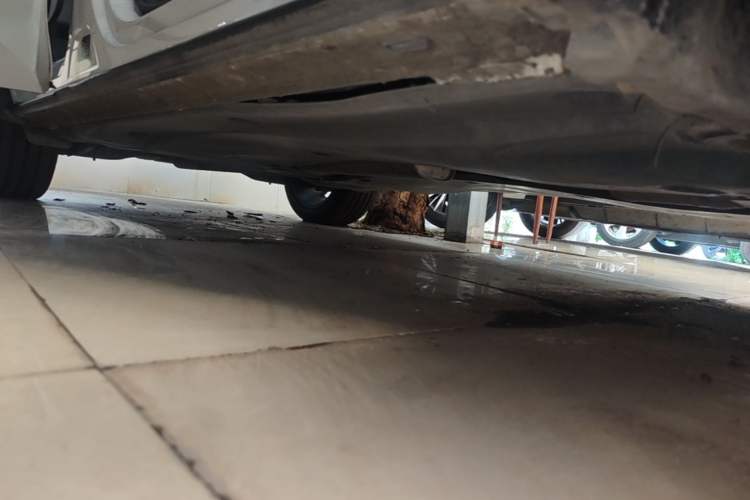 Used Volkswagen Tiguan L 2021 330TSI Automatic Two-Wheel Drive R-Line Enhanced Edition Right Side Sill