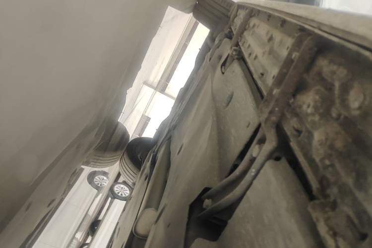 Used Volkswagen Tiguan L 2021 280TSI Automatic Two-Wheel Drive Smart Edition Right Side Sill