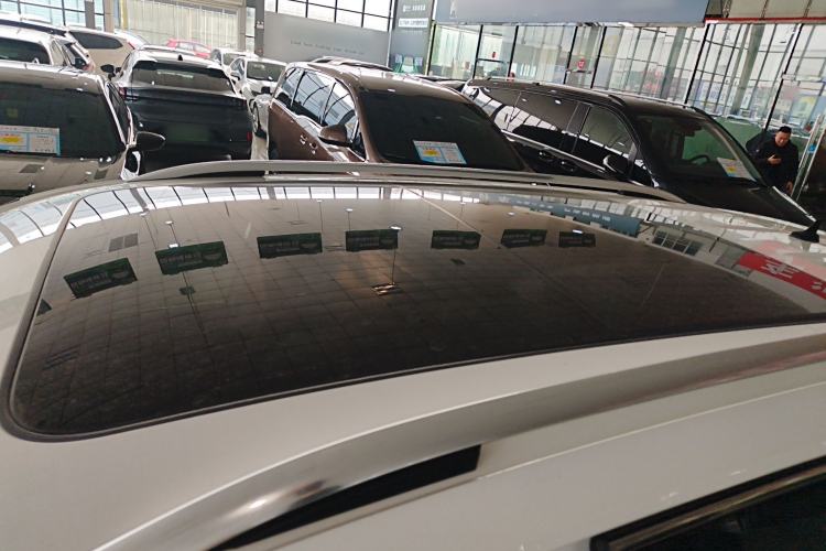 Used Volkswagen Tiguan L 2021 330TSI Automatic Two-Wheel Drive R-Line Enhanced Edition Roof