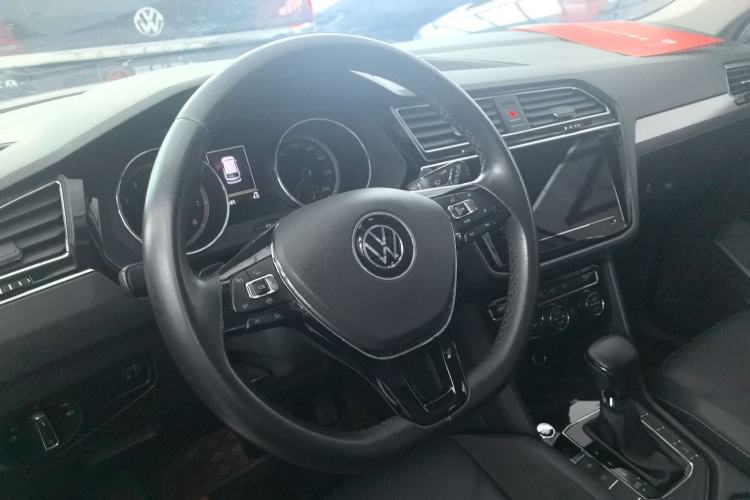 Used Volkswagen Tiguan L 2021 330TSI Automatic Two-Wheel Drive Smart Edition Steering Wheel