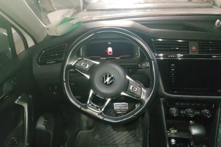 Used Volkswagen Tiguan L 2021 330TSI Automatic Two-Wheel Drive R-Line Enhanced Edition Steering Wheel
