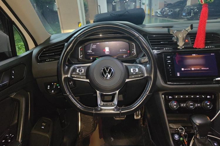 Used Volkswagen Tiguan L 2021 330TSI Automatic Two-Wheel Drive R-Line Enhanced Edition Steering Wheel