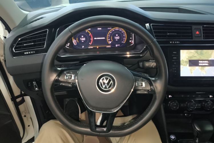 Used Volkswagen Tiguan L 2021 330TSI Automatic Two-Wheel Drive Smart Edition Steering Wheel