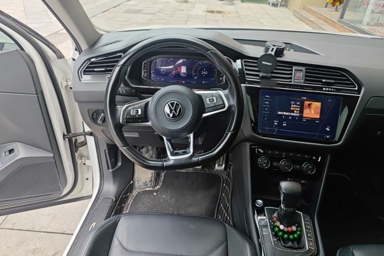 Used Volkswagen Tiguan L 2021 330TSI Automatic Two-Wheel Drive R-Line Enhanced Edition Steering Wheel