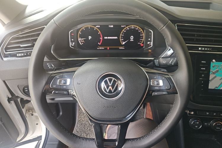 Used Volkswagen Tiguan L 2021 330TSI Automatic Two-Wheel Drive Smart Edition Steering Wheel