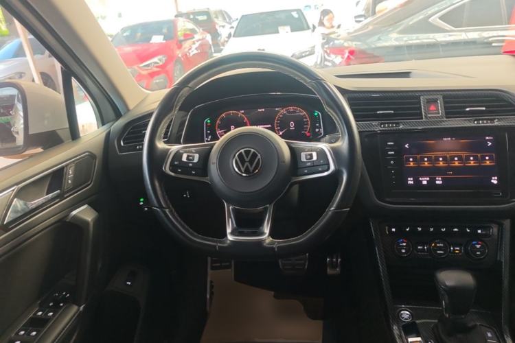 Used Volkswagen Tiguan L 2021 330TSI Automatic Two-Wheel Drive R-Line Enhanced Edition Steering Wheel
