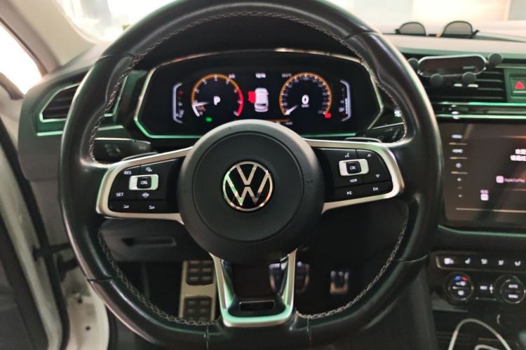 Used Volkswagen Tiguan L 2021 330TSI Automatic Two-Wheel Drive R-Line Enhanced Edition Steering Wheel