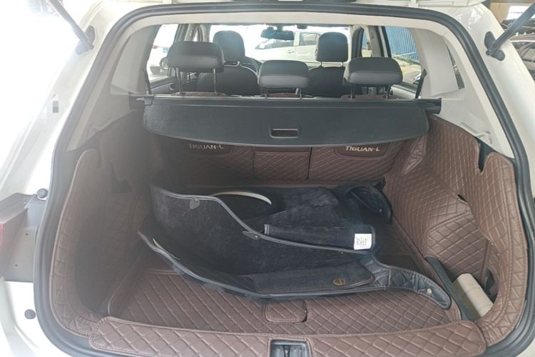 Used Volkswagen Tiguan L 2021 330TSI Automatic Two-Wheel Drive Smart Edition Trunk