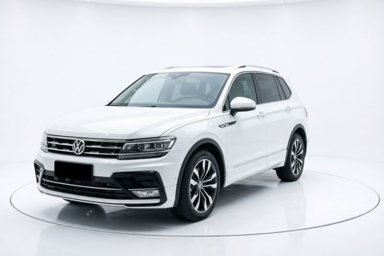 Used Volkswagen Tiguan L 2021 330TSI Automatic Two-Wheel Drive R-Line Enhanced Edition Guazi used car, China used car export, Used car for sale, Used  cars, Cheapest cars for sale