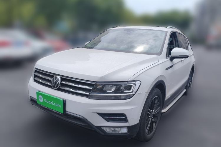 Used Volkswagen Tiguan L 2021 330TSI Automatic Two-Wheel Drive Smart Edition Guazi used car, China used car export, Used car for sale, Used cars, Cheapest cars for sale