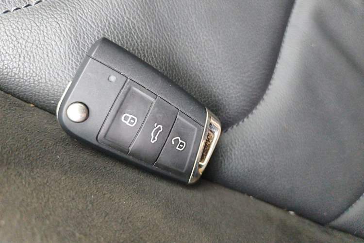 Used Volkswagen Tiguan L 2021 330TSI Automatic Two-Wheel Drive R-Line Enhanced Edition Vehicle Key