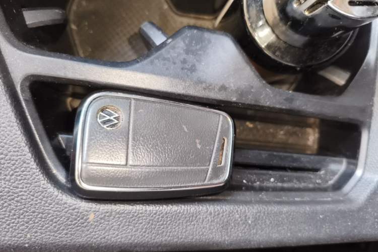 Used Volkswagen Tiguan L 2021 330TSI Automatic Two-Wheel Drive R-Line Enhanced Edition Vehicle Key