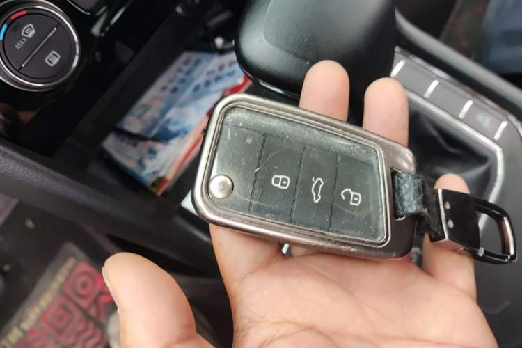 Used Volkswagen Tiguan L 2021 330TSI Automatic Two-Wheel Drive Smart Edition Vehicle Key