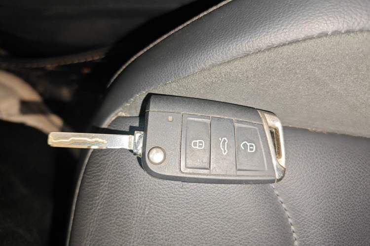 Used Volkswagen Tiguan L 2021 330TSI Automatic Two-Wheel Drive Smart Edition Vehicle Key